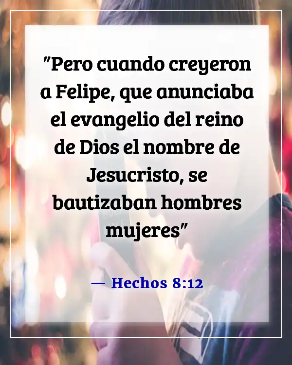 Versículos de la Biblia sobre el poder en el nombre de Jesús (Hechos 8:12)