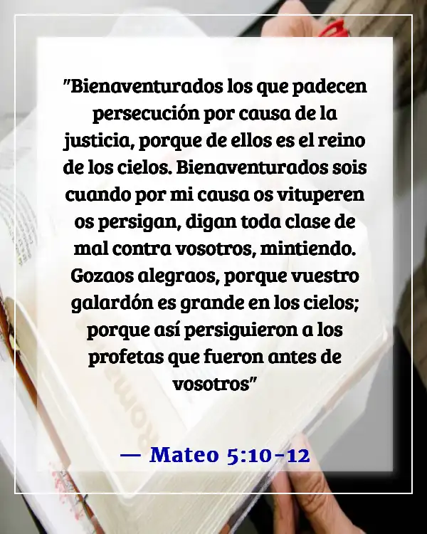 Versículos de la Biblia sobre perder la vida por Dios (Mateo 5:10-12)