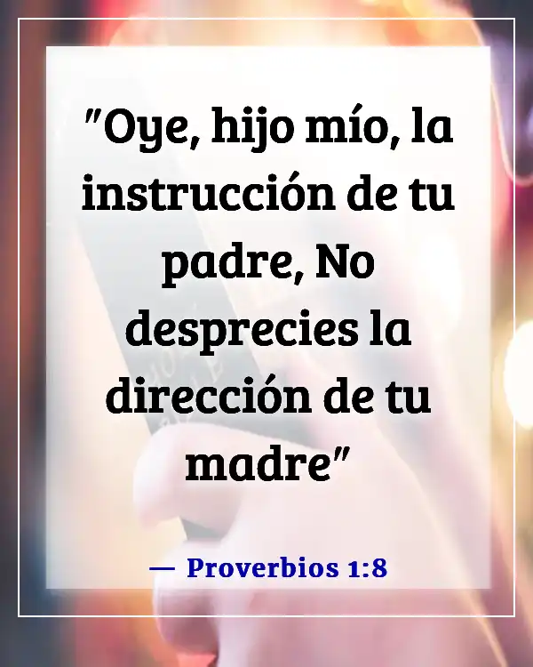 Versículo de la Biblia sobre el amor de una madre por su hijo (Proverbios 1:8)